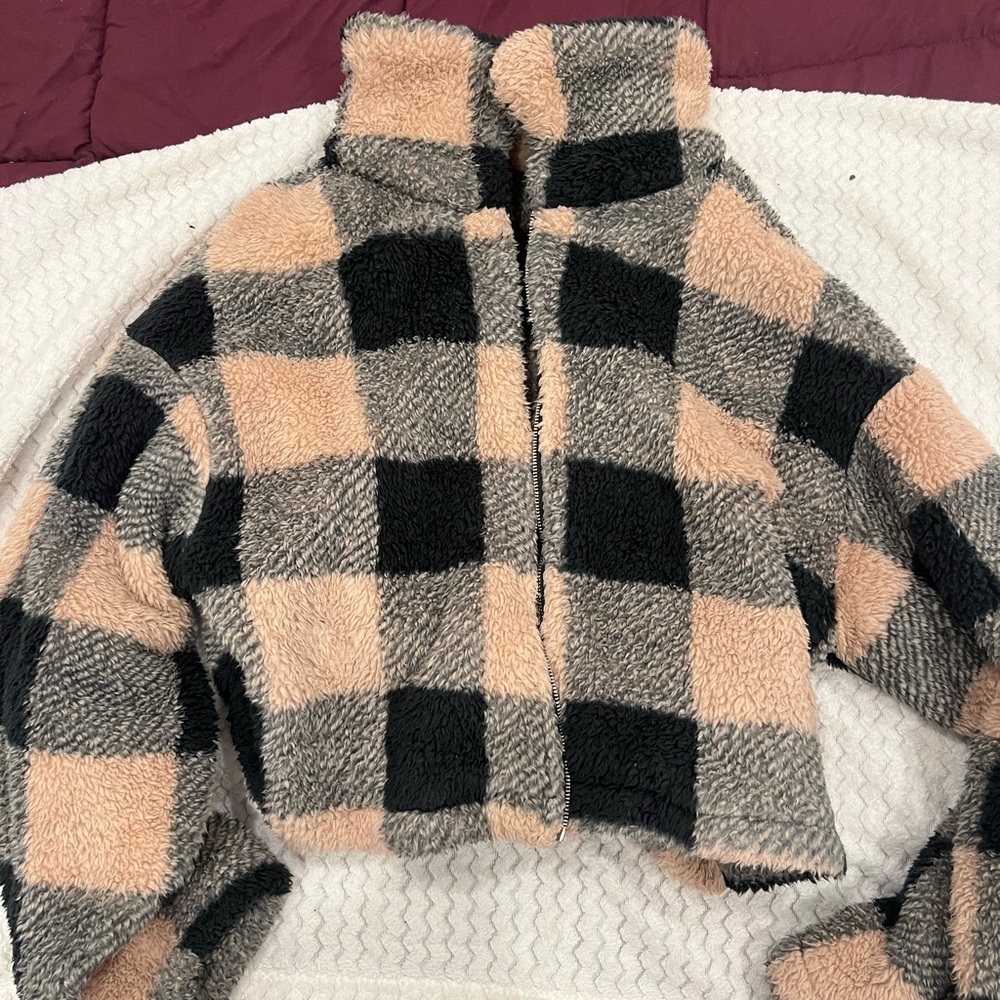 Plaid Fleece Jacket in Black and Tan